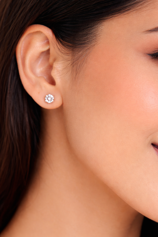 925 Sterling Silver Solitaire Stud Earrings